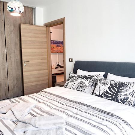 Rusty Sands Apt Spa N Pools Beach Resort Năvodari Екстериор снимка