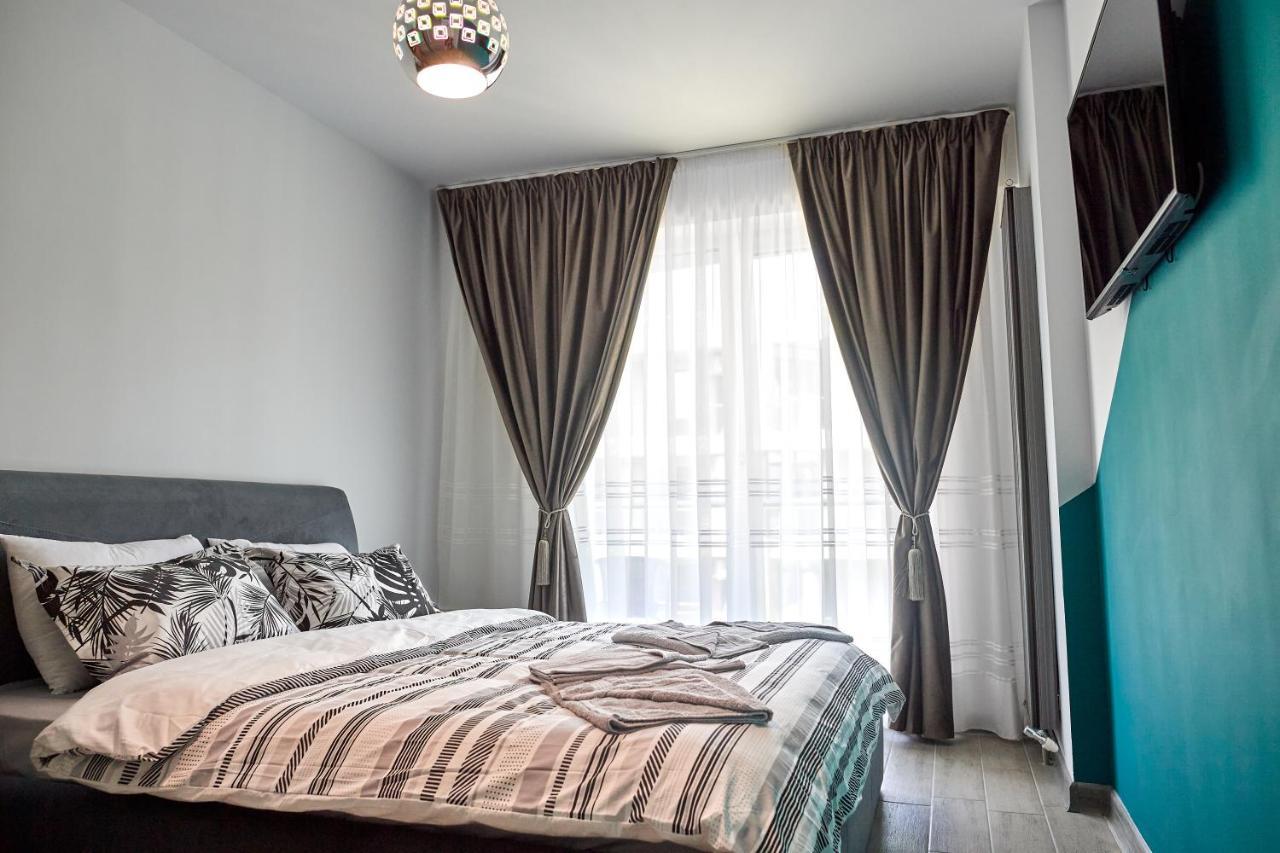 Rusty Sands Apt Spa N Pools Beach Resort Năvodari Екстериор снимка