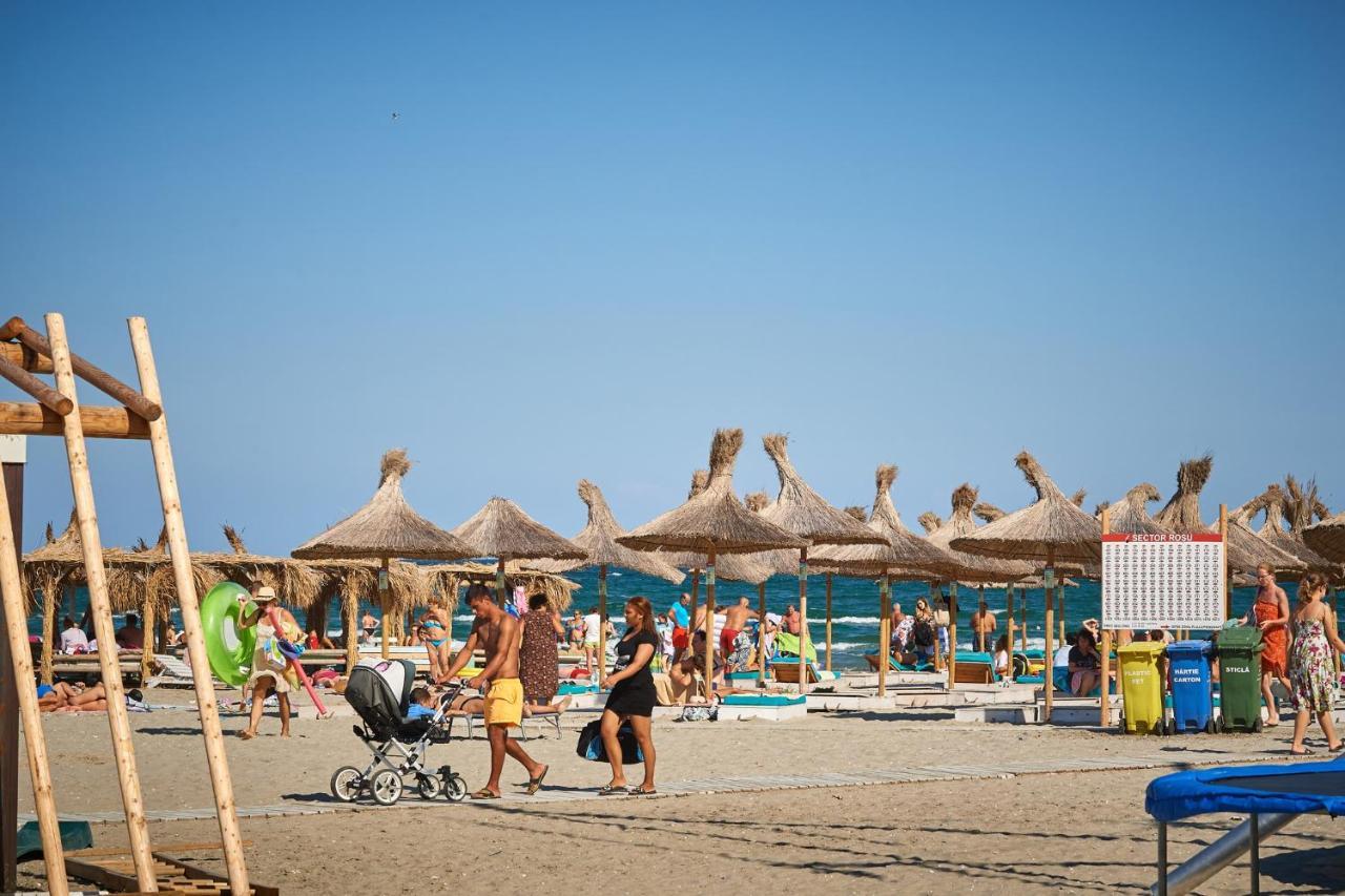 Rusty Sands Apt Spa N Pools Beach Resort Năvodari Екстериор снимка