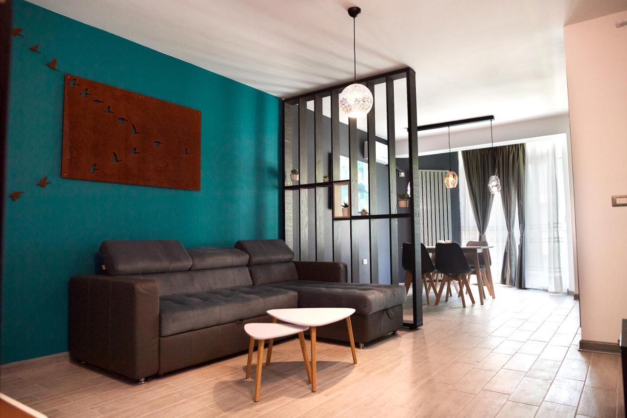 Rusty Sands Apt Spa N Pools Beach Resort Năvodari Екстериор снимка